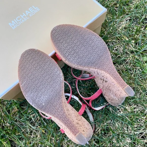 MK strappy wedges 🍉 - Picture 5 of 6
